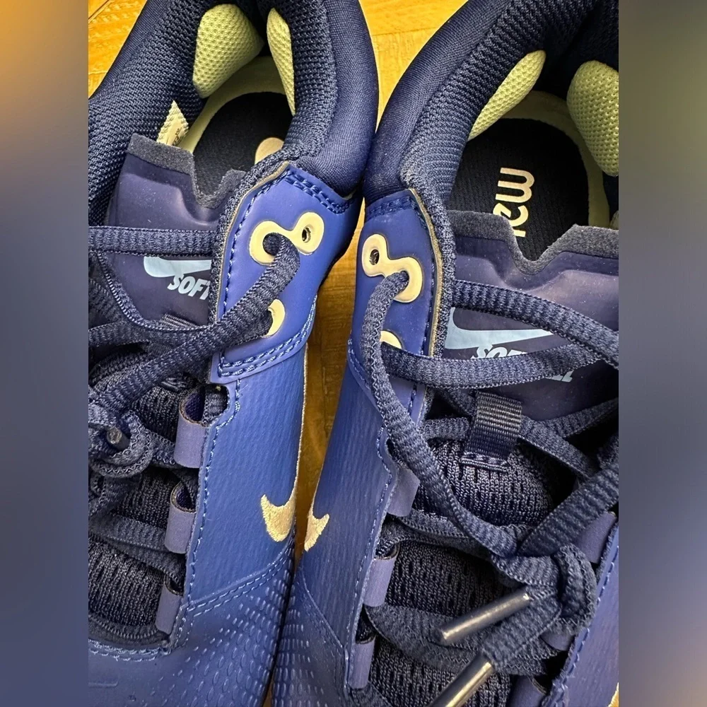 Nike HyperDiamond 4 Elite Royal Blue Softball Cleats Women’s Size 7.5